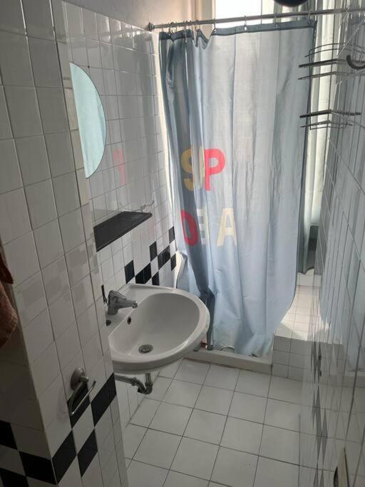 Appartamento In Centro A Ливорно Екстериор снимка